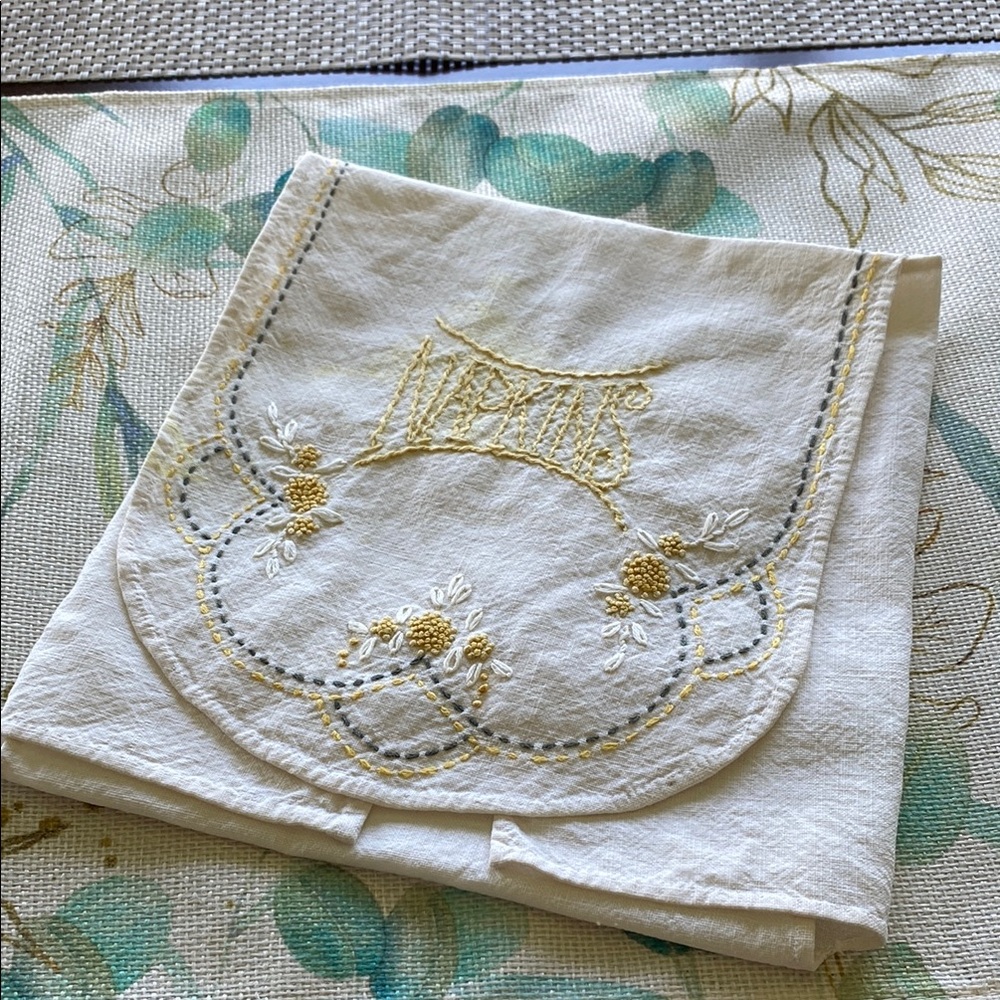 Embroidered Vintage White and Gold Linen Napkin Holder!